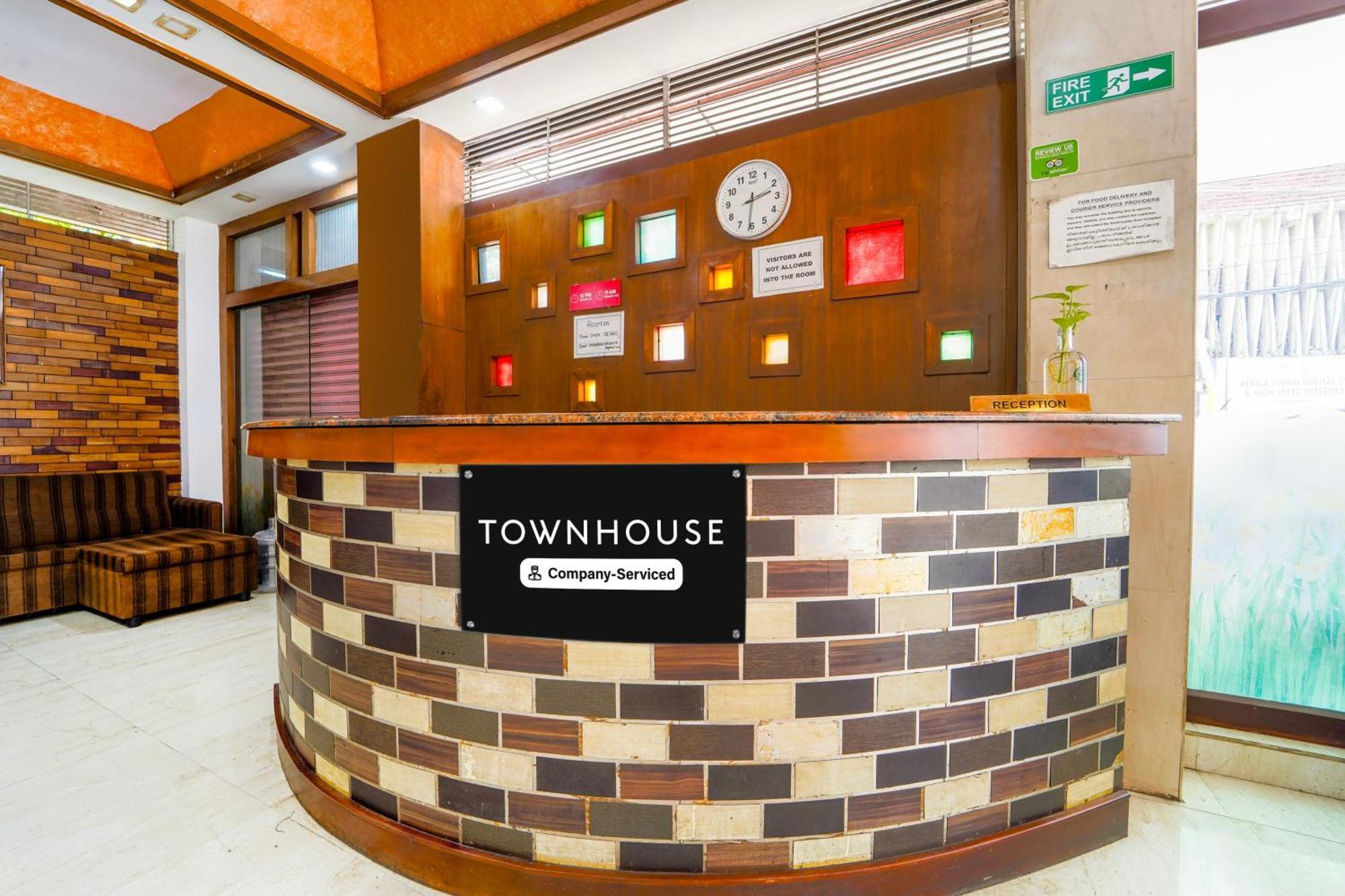 Super Townhouse City Center Ernakulam Kochi Eksteriør billede